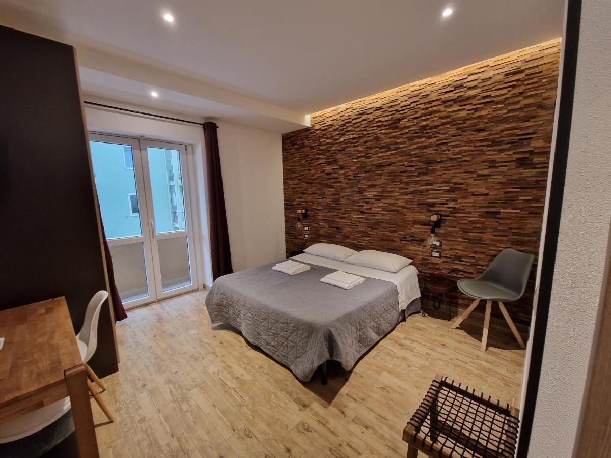 Arya Cagliari Hotel Ngoại thất bức ảnh