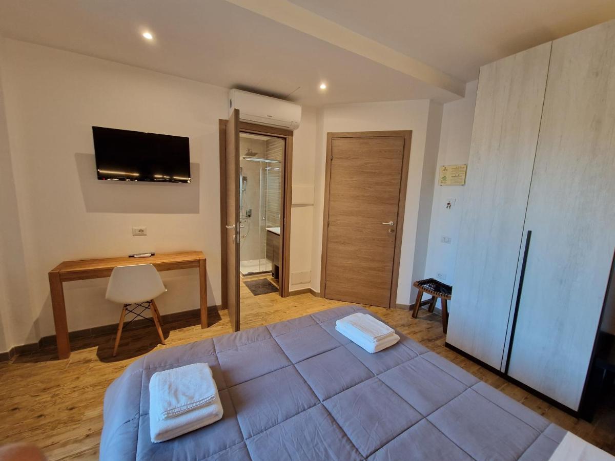 Arya Cagliari Hotel Ngoại thất bức ảnh