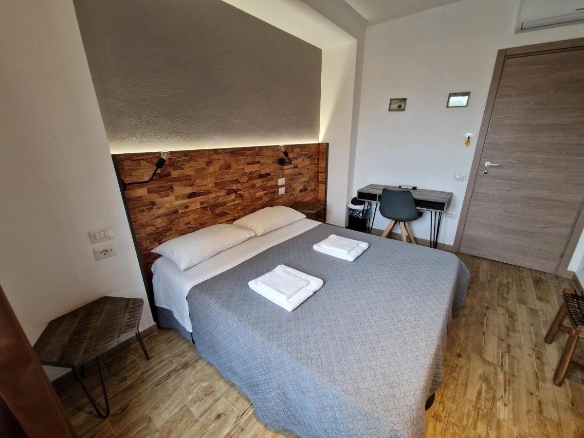 Arya Cagliari Hotel Ngoại thất bức ảnh